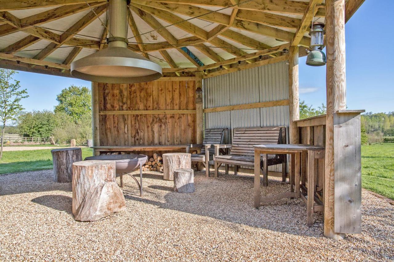 Nether Farm Barns Ashbourne  Exterior photo